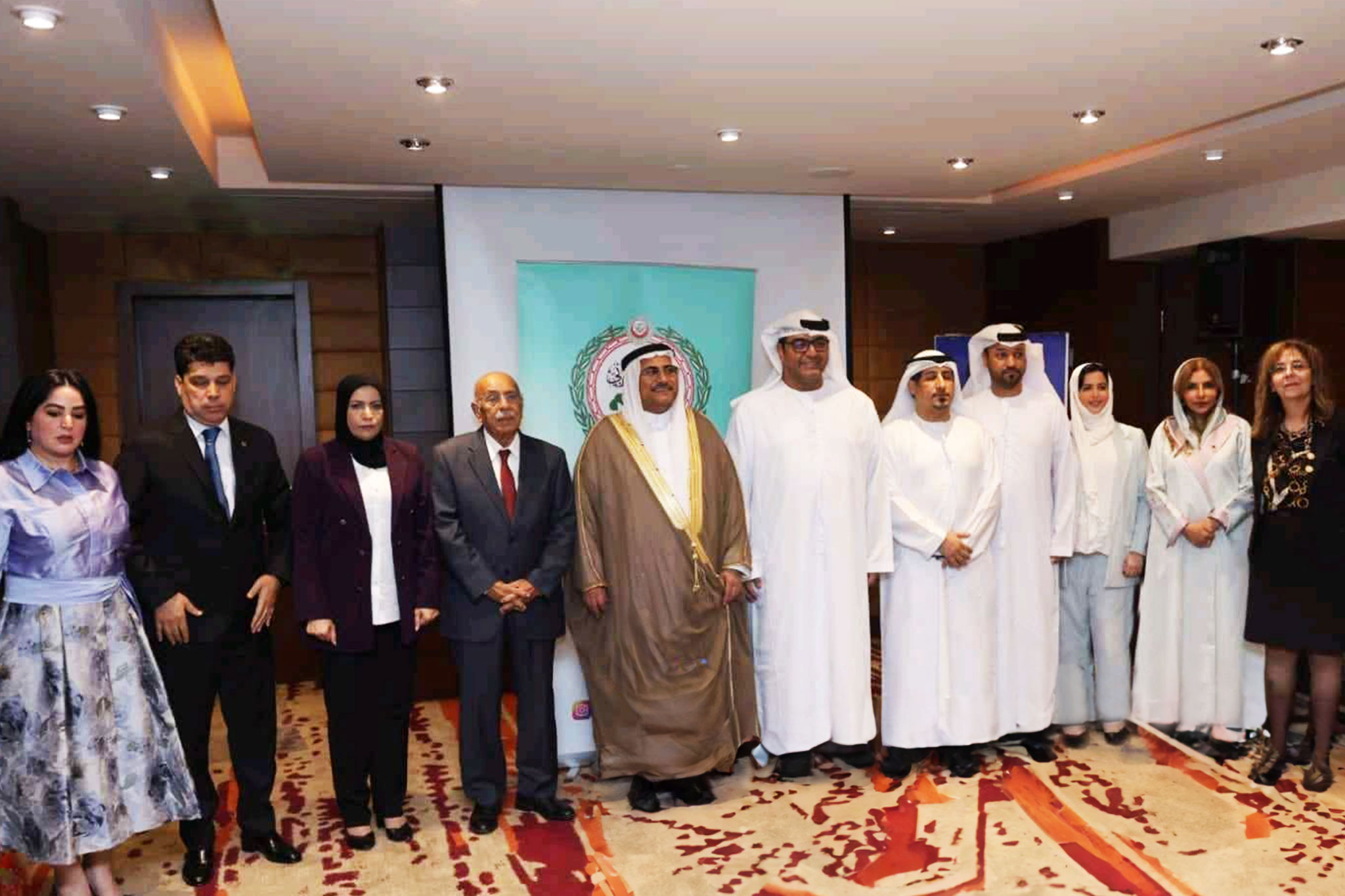 الهيئة تجتمع بالمرصد العربي لحقوق الإنسان